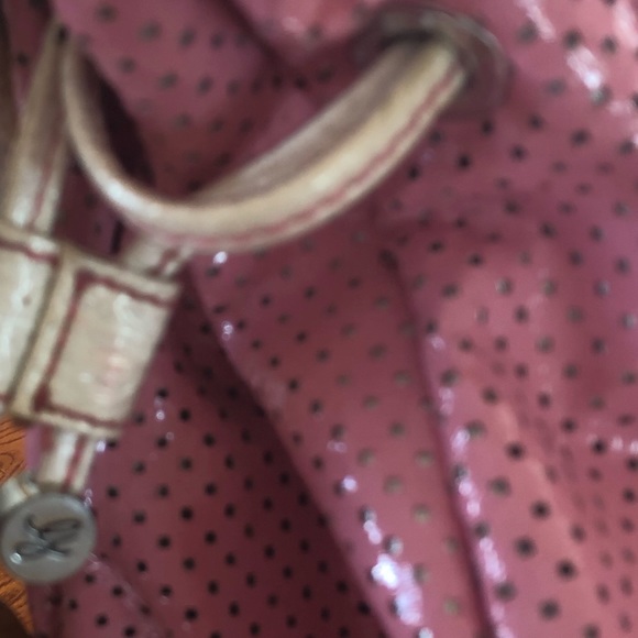 Vintage Guess Purse - Picture 7 of 11